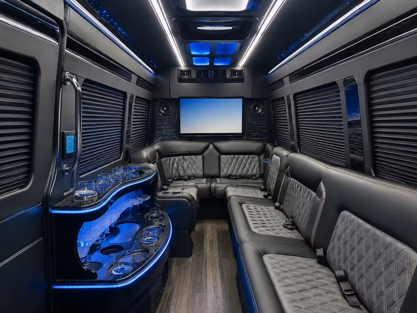 bus rental options for nashville trips