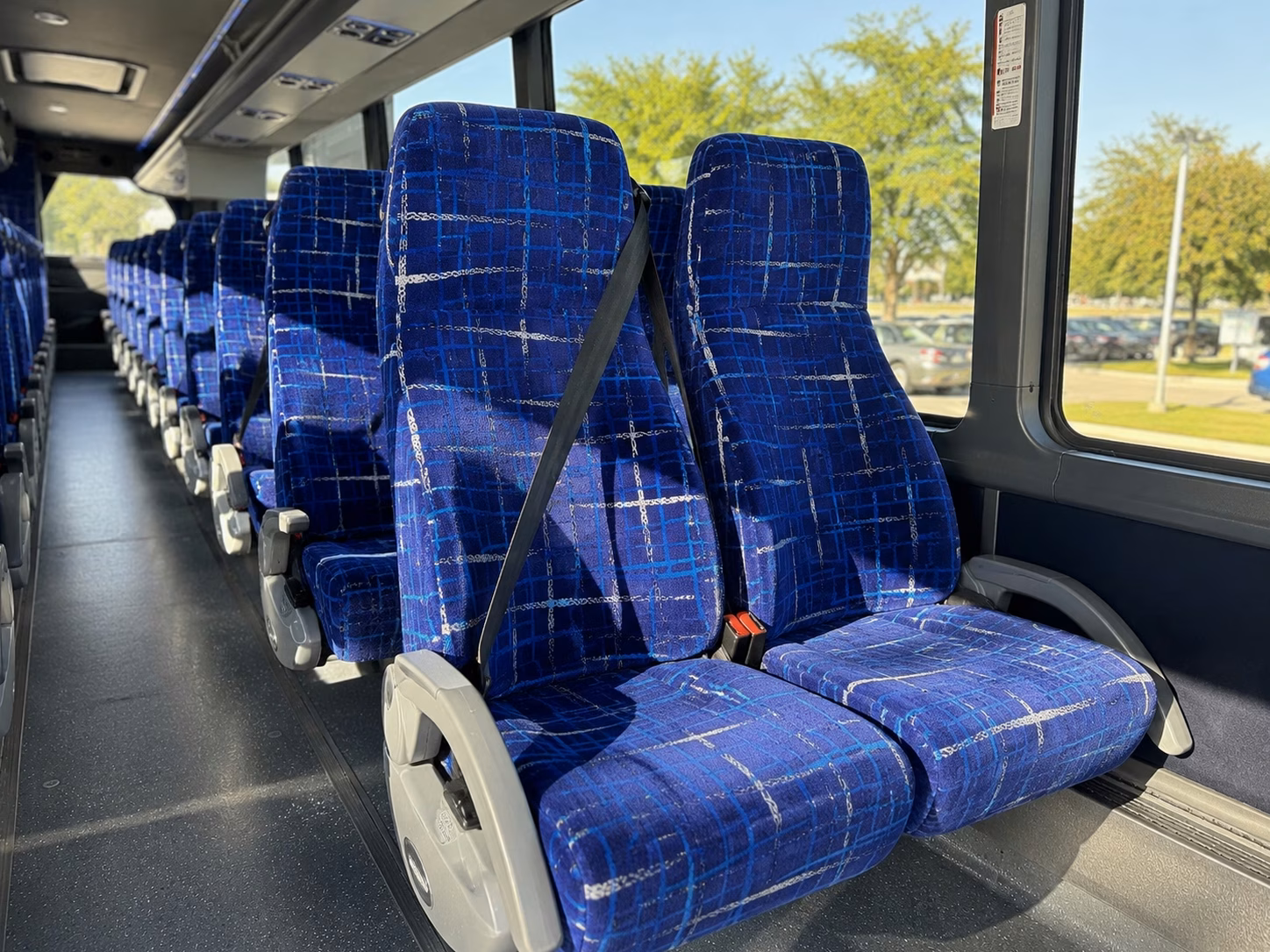 charter buses for nashville barn and farm wedding venues