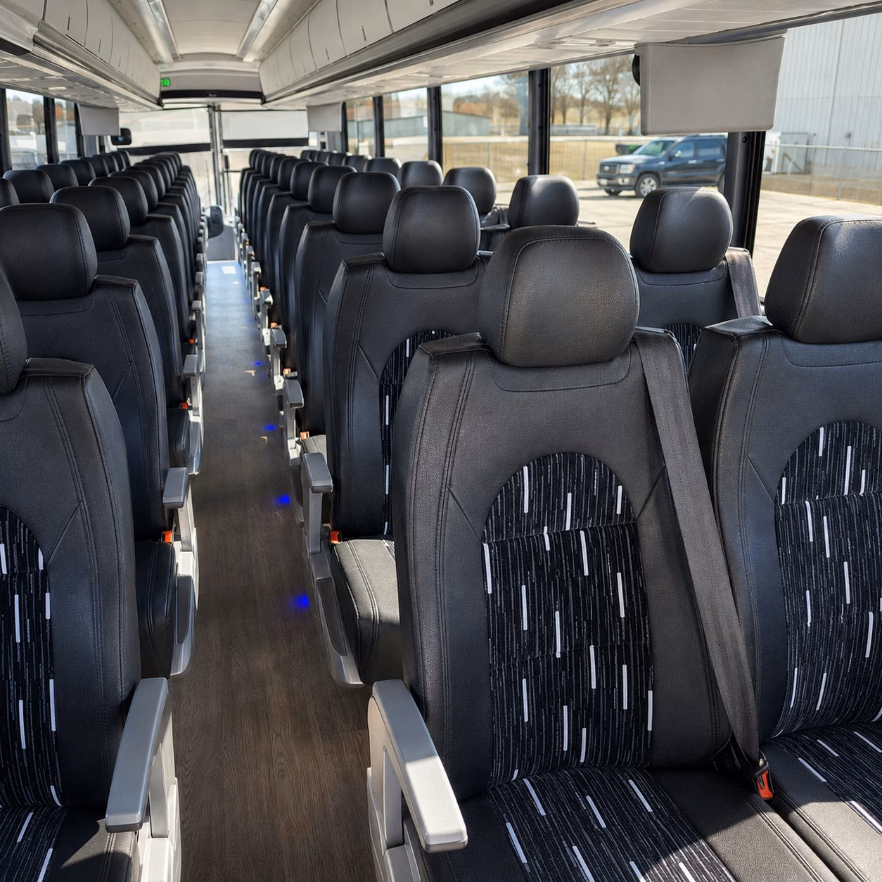 compare bus rentals in nashville the easy way