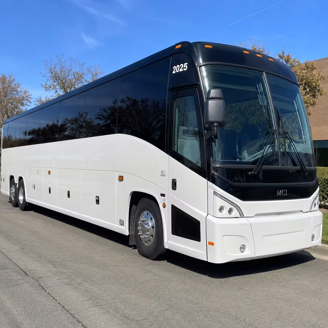 nashville convention center shuttle services for corporate groups