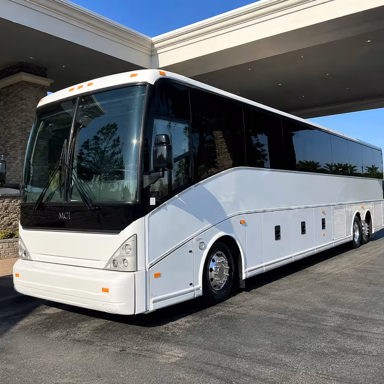 nashville corporate airport transfers for teams and executive groups