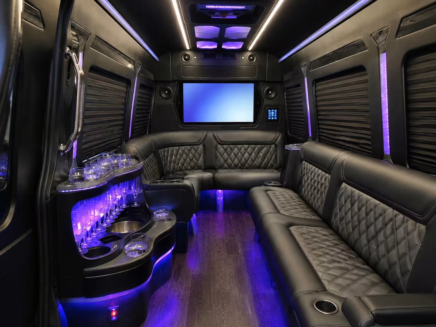 nashville corporate event and employee shuttle bus rentals