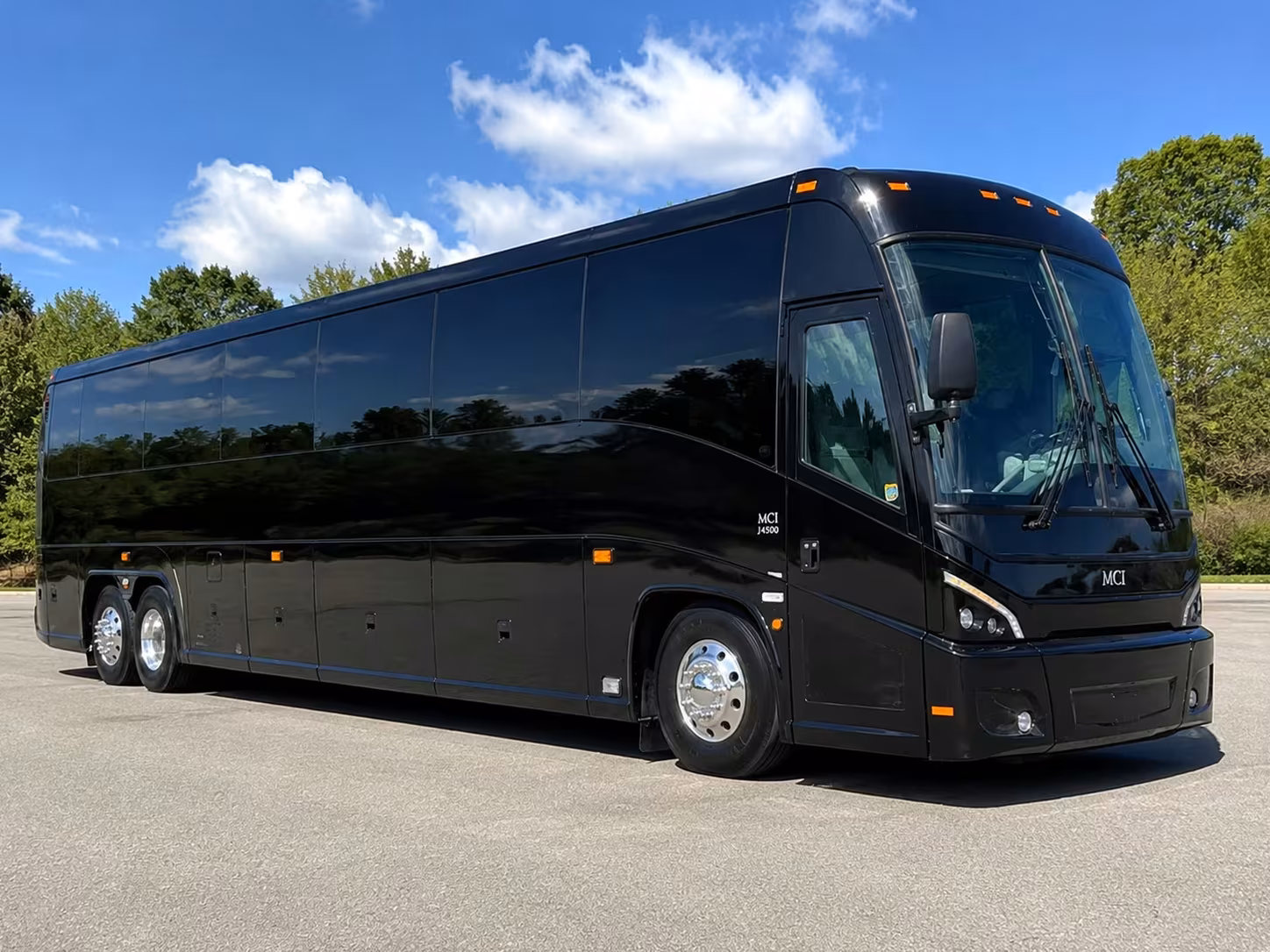 you can find and book school event transportation in nashville and any nearby city